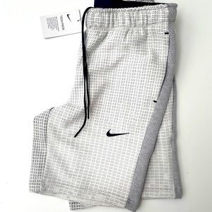 Men's Nike Sportswear Tech Pack Knit Shorts Gray